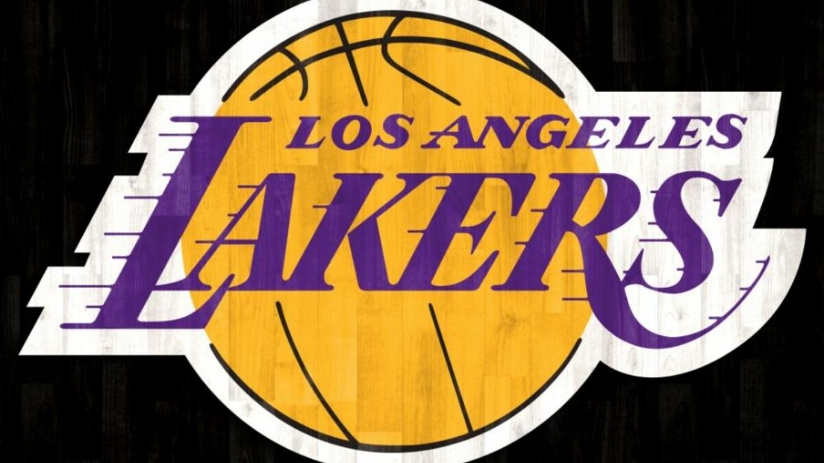 Elaine Ko & Mindy Kaling’s LA Lakers Comedy Series Coming To Netflix