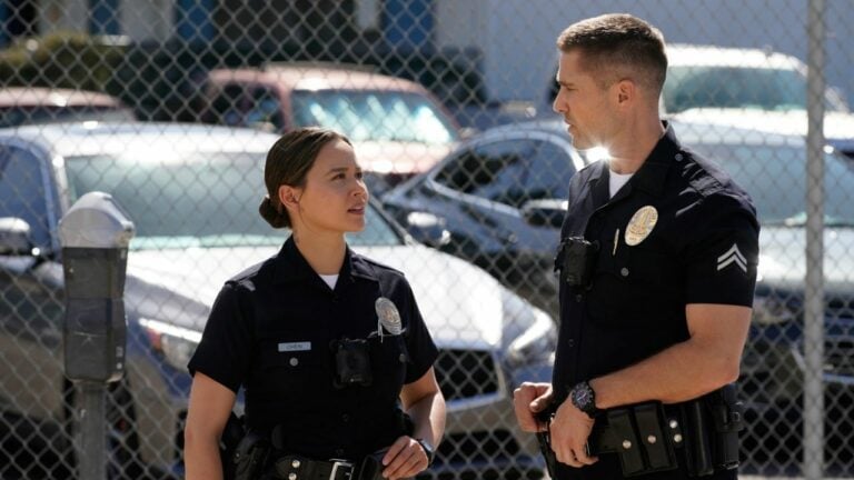 Eric Winter and Melissa O'Neil in The Rookie