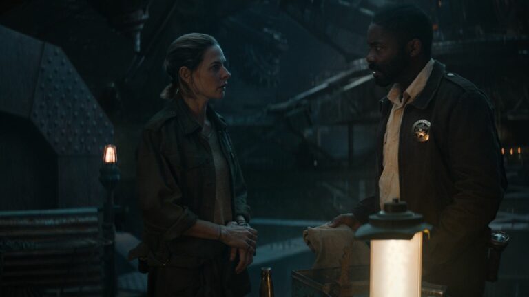 Rebecca Ferguson and David Oyelowo in Silo