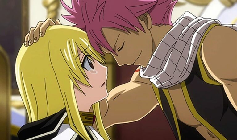 Natsu consoles Lucy