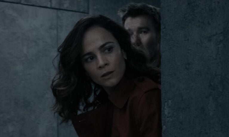 Alice Braga and Joel Edgerton in Dark Matter