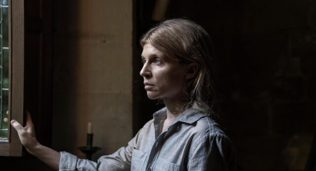 Clémence Poésy in The Walking Dead - Daryl Dixon